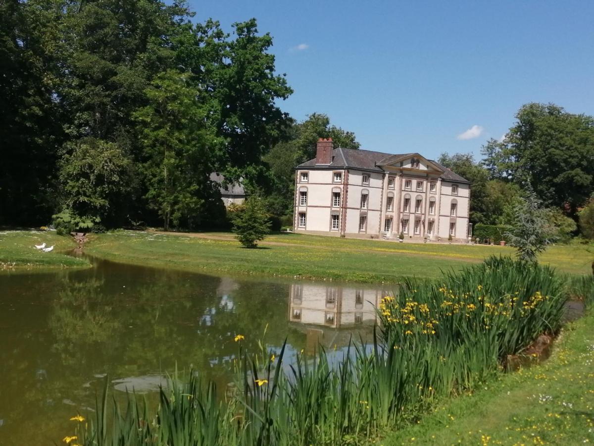 Chambre E Andre Le Domaine Des Jardins De Bracquetuit 외부 사진